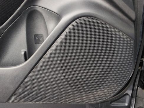 Used 2019 Subaru Forester Premium image 32