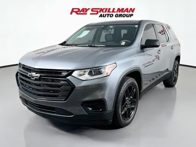 Used 2020 Chevrolet Traverse LS w/ LPO, Blackout Package FWD image 3