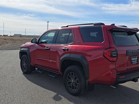 Used 2025 Toyota 4Runner SR5 image 8