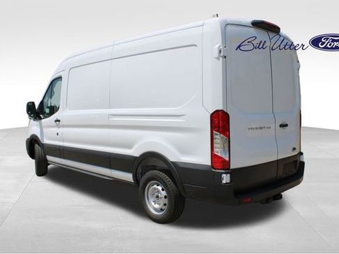 New 2025 Ford Transit 250 148 Medium Roof image 4