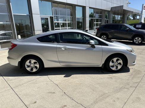 Used 2013 Honda Civic LX image 9