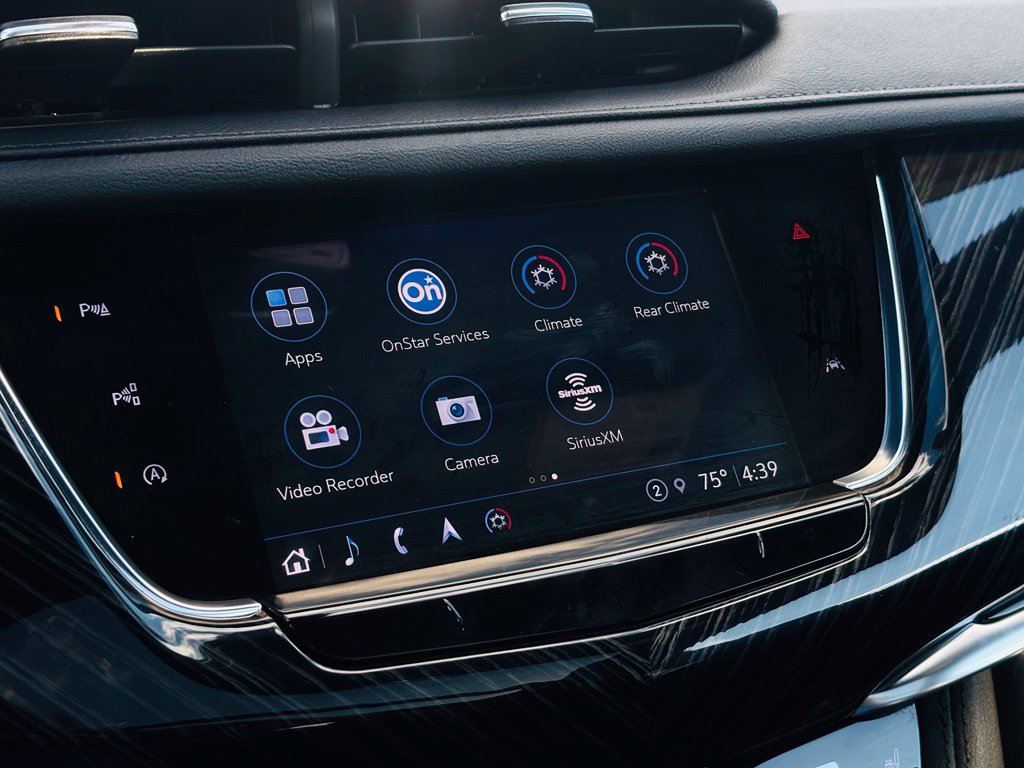 Used 2025 Cadillac XT6 Premium Luxury w/ Technology Package AWD/4WD image 68