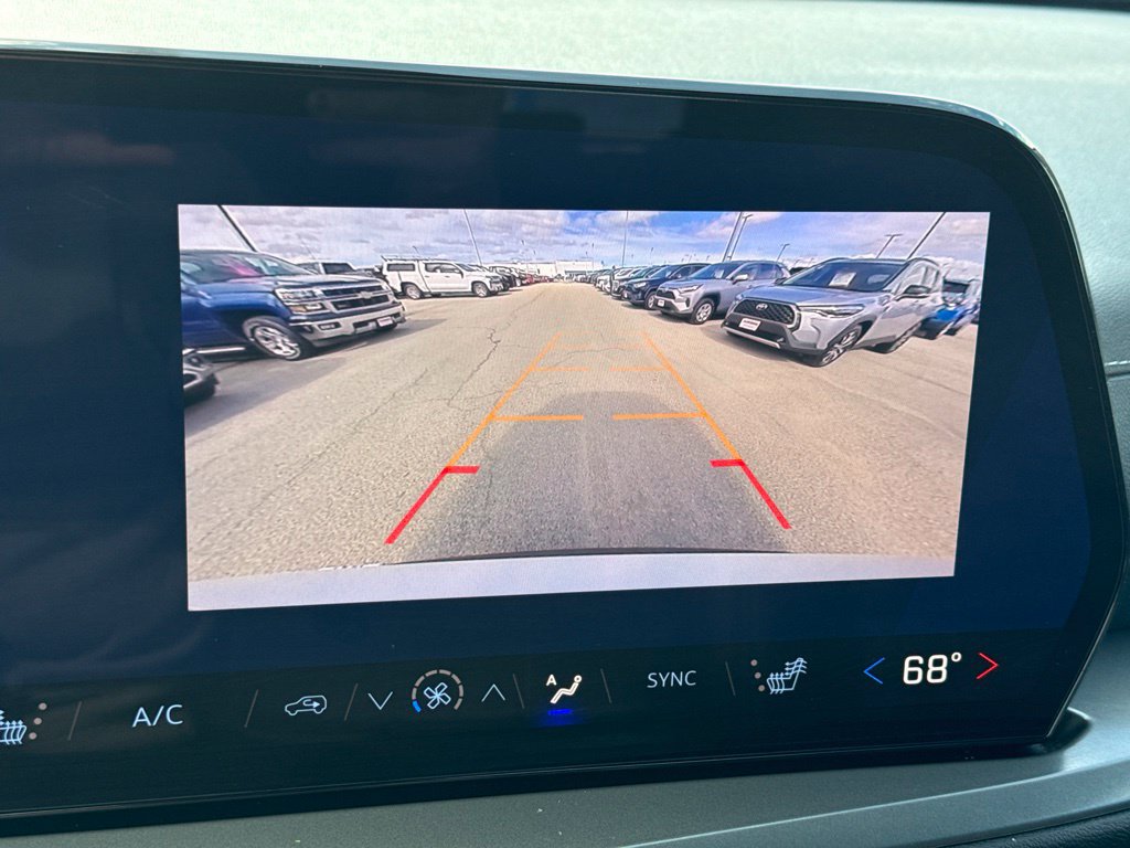 Certified 2026 Chevrolet Traverse LT AWD/4WD image 10