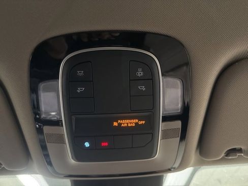 Used 2022 Hyundai Santa Fe SEL image 36