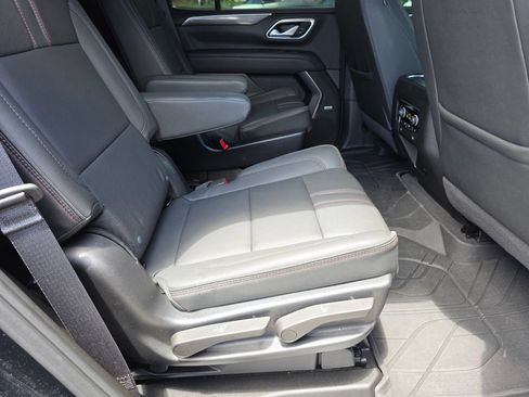 Used 2023 Chevrolet Tahoe RST w/ Luxury Package RWD image 18