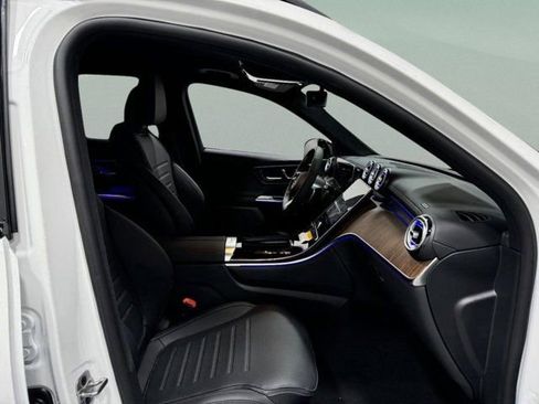 New 2026 Mercedes-Benz GLC 300 4MATIC image 18
