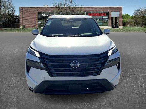 New 2026 Nissan Rogue SV w/ Cold Weather Package image 2