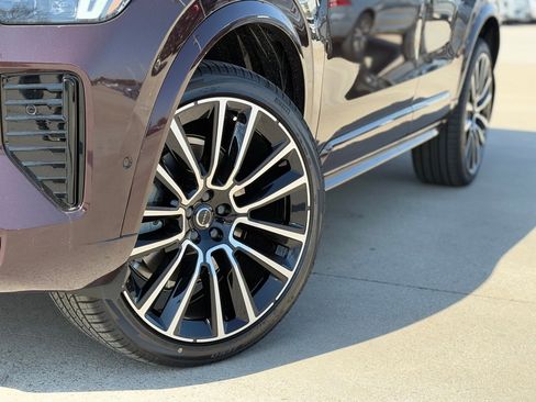 New 2026 Volvo XC90 B6 Ultra w/ Protection Package Premier image 8