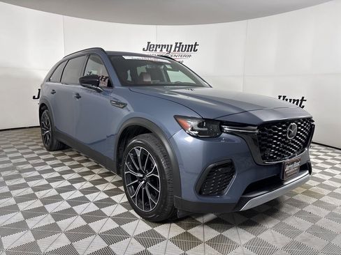 Used 2025 MAZDA CX-70 Plug-In Hybrid w/ Premium Plus image 3