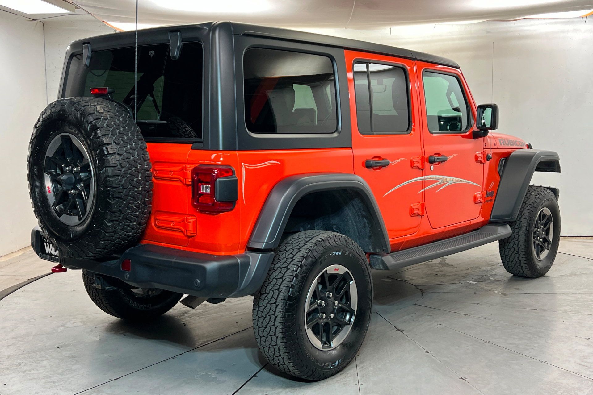 Used 2018 Jeep Wrangler Unlimited Rubicon AWD/4WD image 5