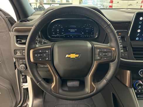 Used 2022 Chevrolet Suburban High Country w/ Max Trailering Package image 9
