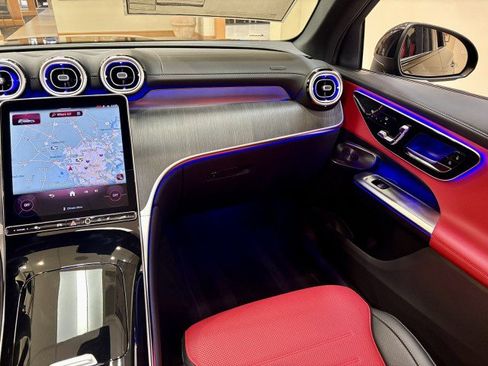 New 2026 Mercedes-Benz GLC 300 image 11