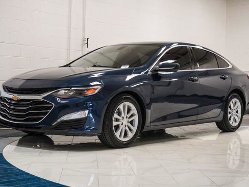 Used 2021 Chevrolet Malibu LT image 4