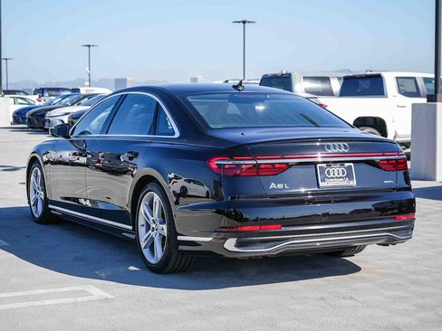 Used 2025 Audi A8 L 3.0T AWD/4WD image 9