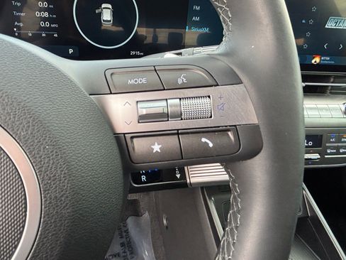 Used 2026 Hyundai Kona SEL Premium FWD image 24