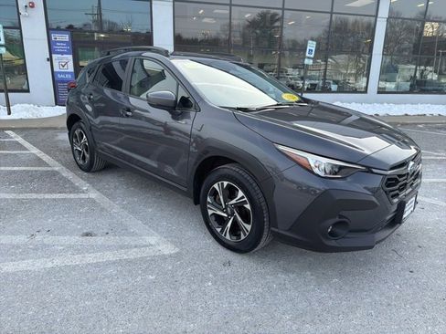 Used 2024 Subaru Crosstrek 2.0i Premium image 12