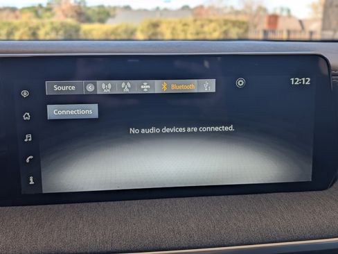 Used 2025 Nissan Kicks SV w/ SV Premium Package image 29