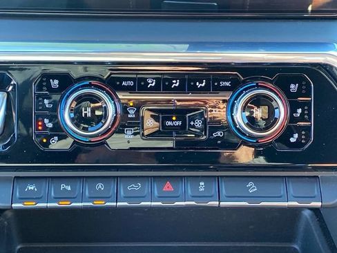 Used 2026 GMC Sierra 1500 Denali Ultimate image 14