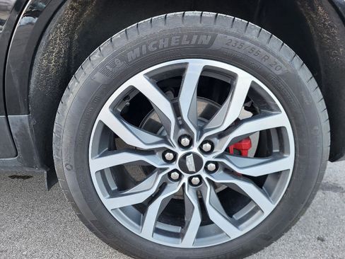 Used 2024 Cadillac XT5 Sportv image 16