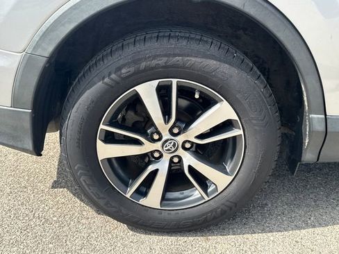 Used 2016 Toyota RAV4 XLE image 44