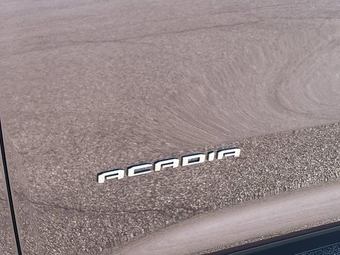 New 2026 GMC Acadia Elevation image 27