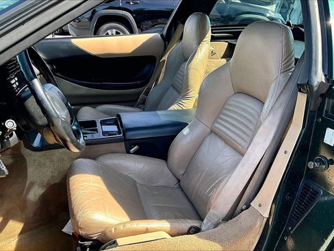 Used 1994 Chevrolet Corvette Coupe RWD image 16