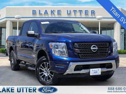 Used 2024 Nissan Titan SV w/ SV Convenience Package