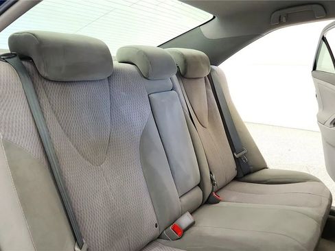Used 2010 Toyota Camry SE FWD image 36
