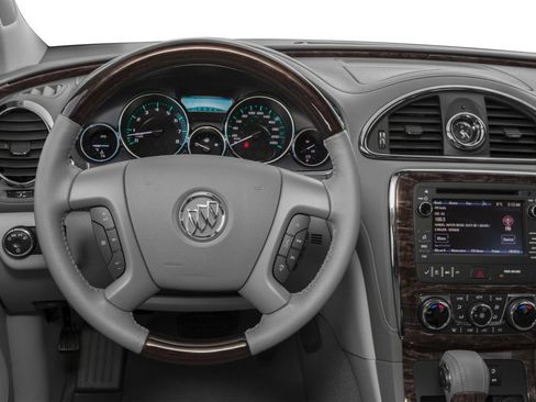 Used 2016 Buick Enclave Leather w/ Trailering Package FWD image 4