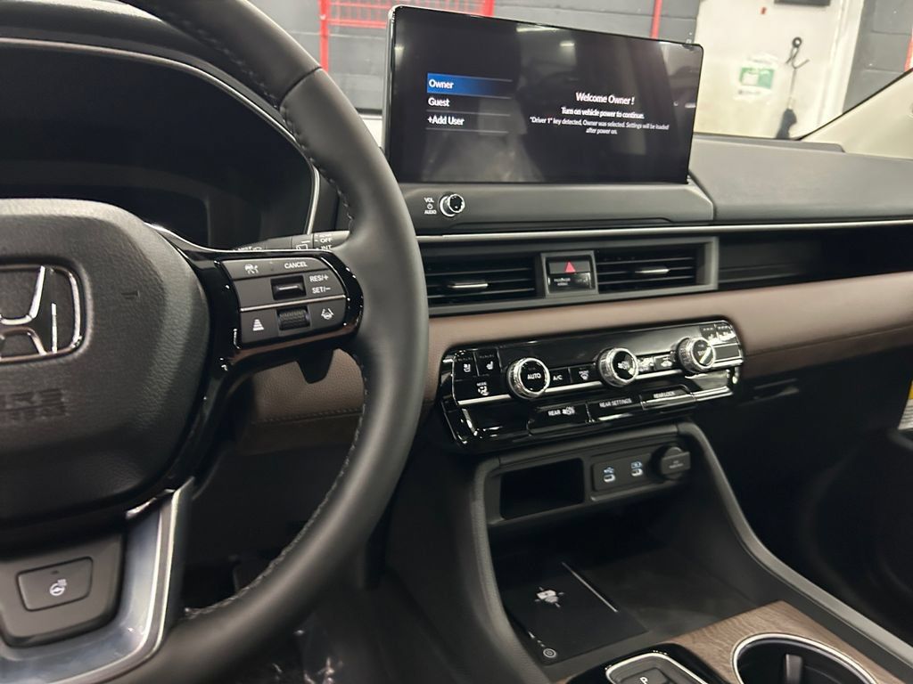 New 2026 Honda Pilot Elite image 11