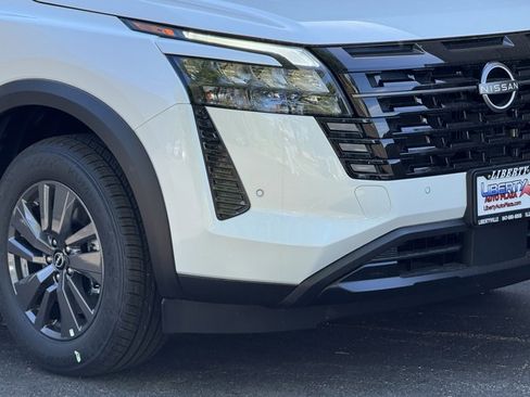 New 2026 Nissan Pathfinder SV AWD/4WD image 3