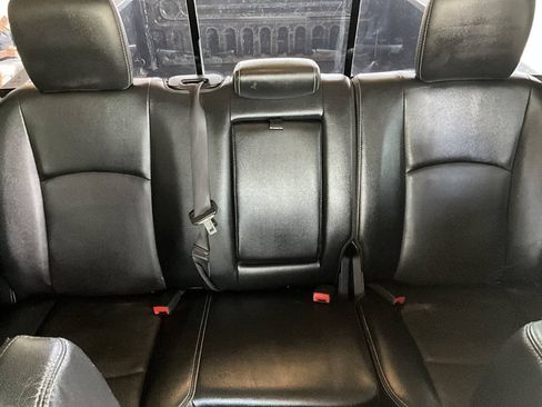 Used 2015 RAM 2500 Laramie w/ Black Appearance Group AWD/4WD image 13