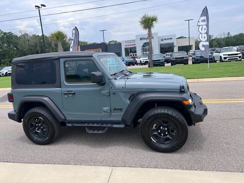 Certified 2026 Jeep Wrangler Sport AWD/4WD image 5