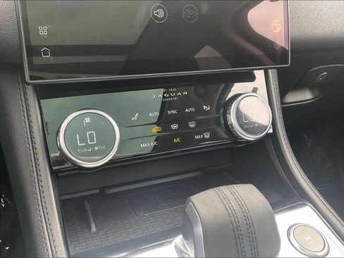 Used 2021 Jaguar F-PACE S image 35