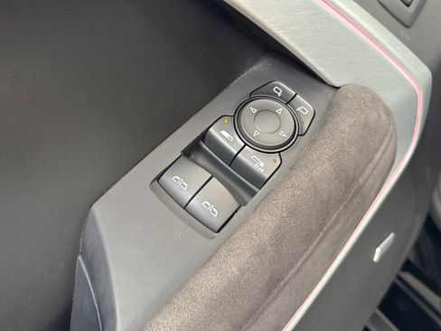 Used 2023 Chevrolet Camaro SS RWD image 15