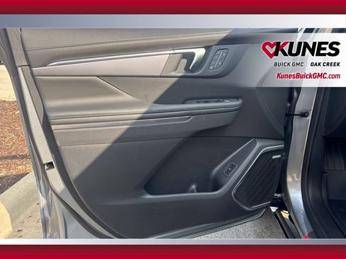 New 2026 Buick Enclave Sport Touring w/ Power Package image 9