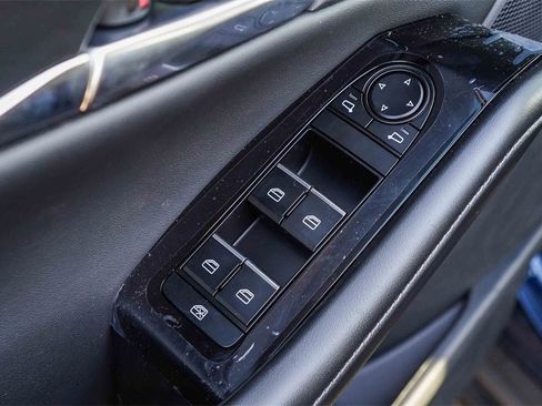 New 2025 MAZDA CX-30 AWD 2.5 S w/ Preferred Package image 23