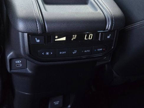 Certified 2026 Toyota Grand Highlander FWD image 13