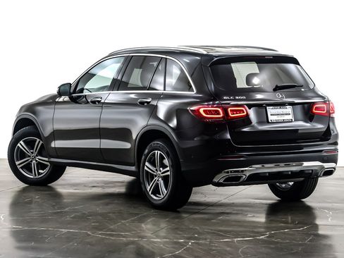 Used 2022 Mercedes-Benz GLC 300 image 11