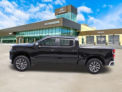 Used 2021 Chevrolet Silverado 1500 LT w/ Texas Edition Plus AWD/4WD image 9