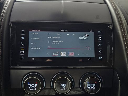 Used 2018 Jaguar F-TYPE R image 24