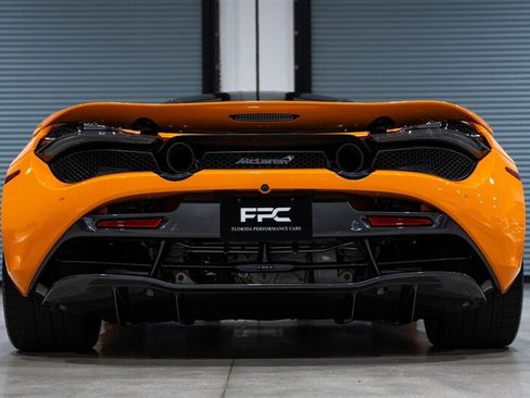 Used 2019 McLaren 720S Performance RWD image 61
