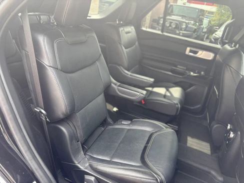 Used 2022 Ford Explorer ST w/ ST Street Pack AWD/4WD image 14