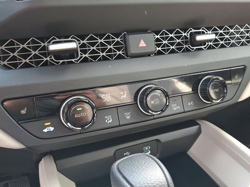 Certified 2025 Honda Accord SE image 17