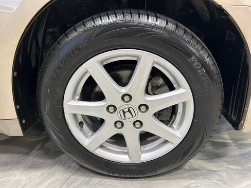 Used 2004 Honda Accord EX image 21