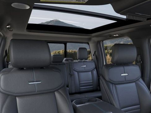 New 2026 Ford F250 Platinum w/ Tremor Off-Road Package image 22