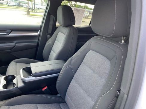 Used 2025 GMC Terrain Elevation AWD/4WD image 15