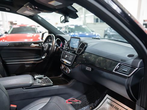 Used 2017 Mercedes-Benz GLS 550 550 4MATIC image 15