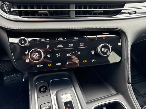 Certified 2026 INFINITI QX60 Luxe w/ Cargo Package image 17