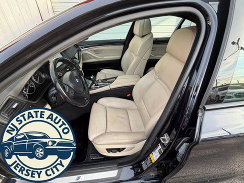 Used 2011 BMW 550i xDrive Sedan AWD/4WD image 4